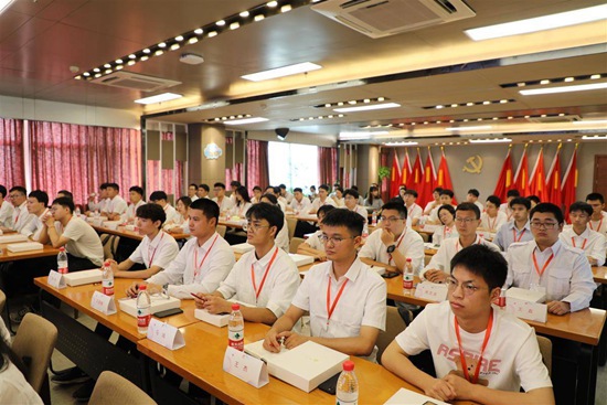 業(yè)內(nèi)名企大咖傾囊相授，“激光第一課”開講